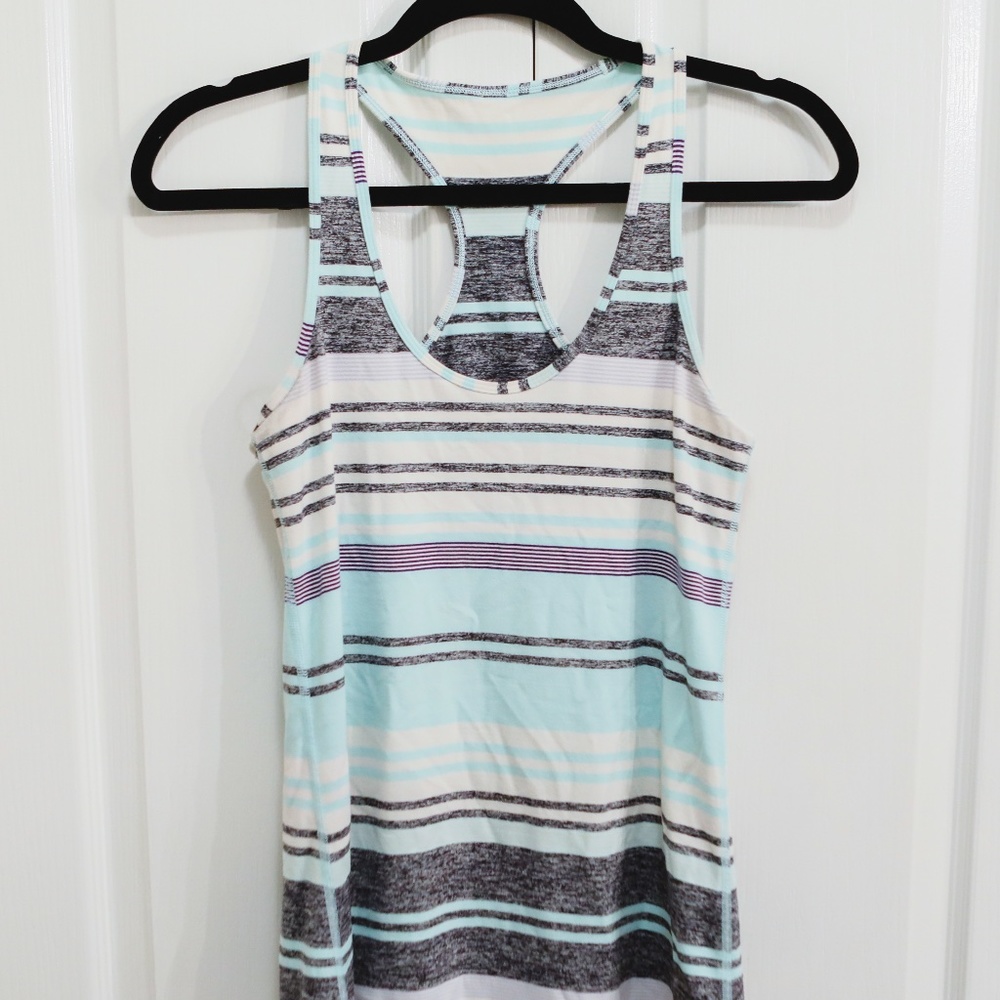 LULULEMON - Cool Racerback - Size 8